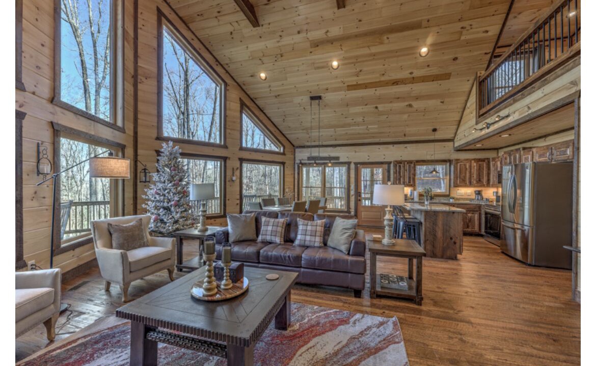 Photo of Livingroom in Morganton