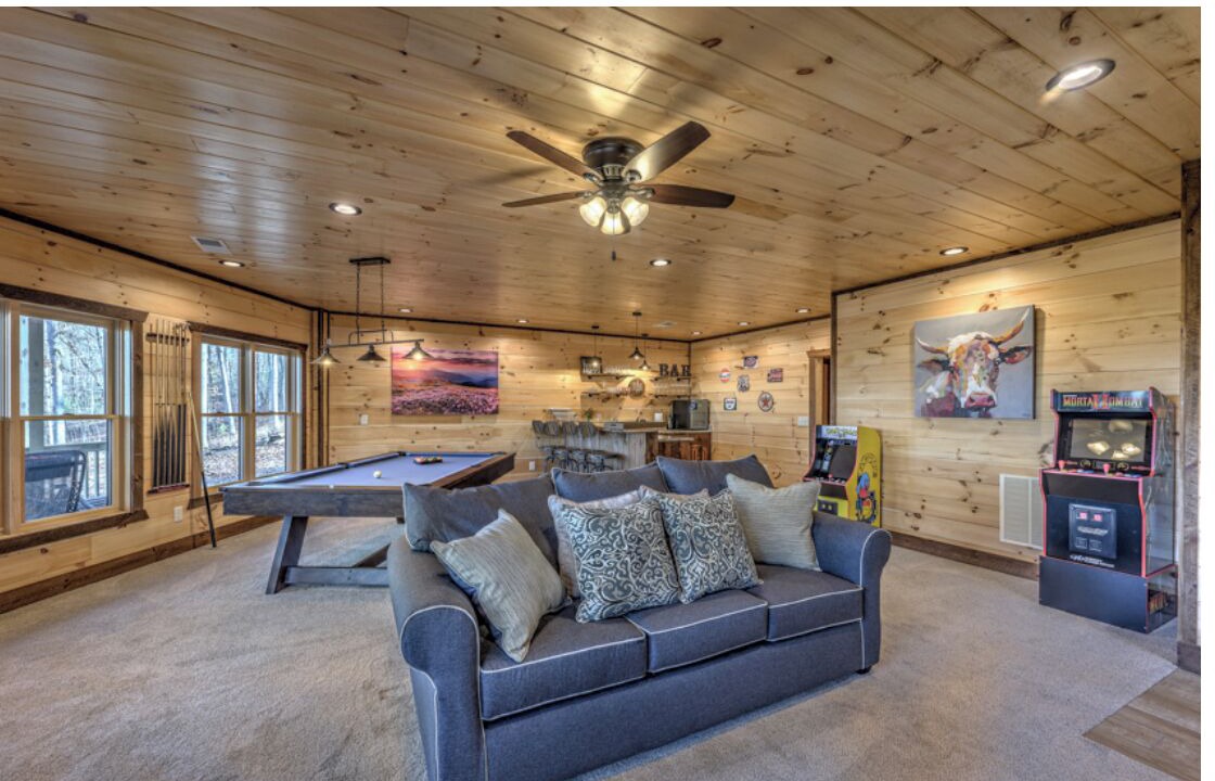 Photo of Livingroom in Morganton