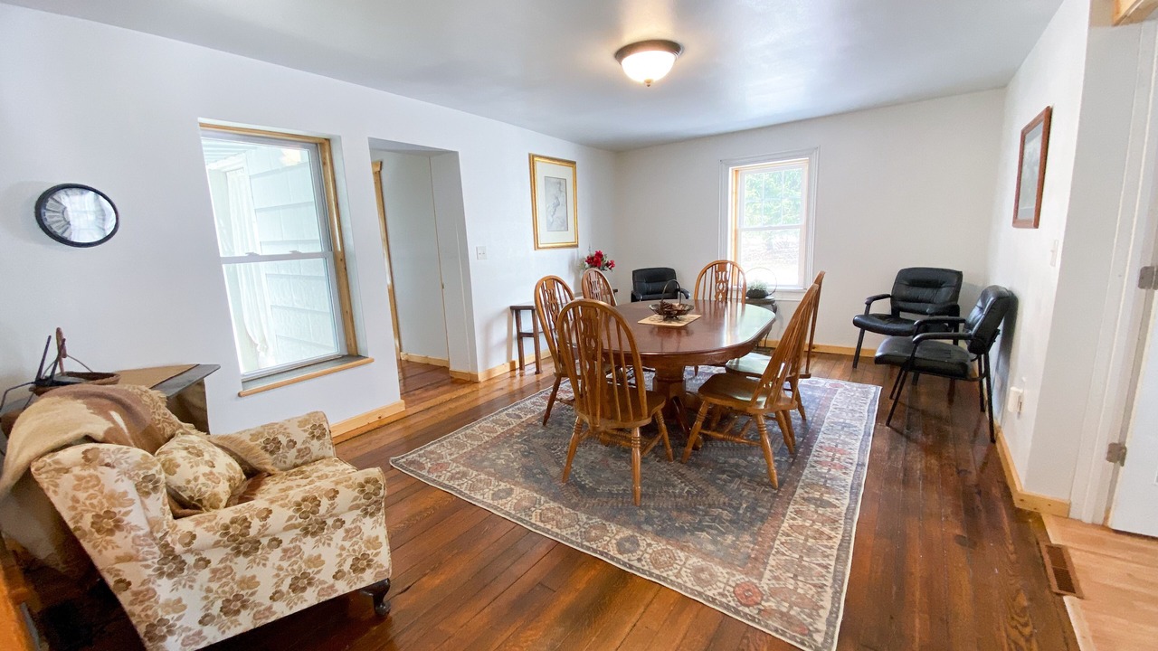 Photo of Bedroom in Norwalk