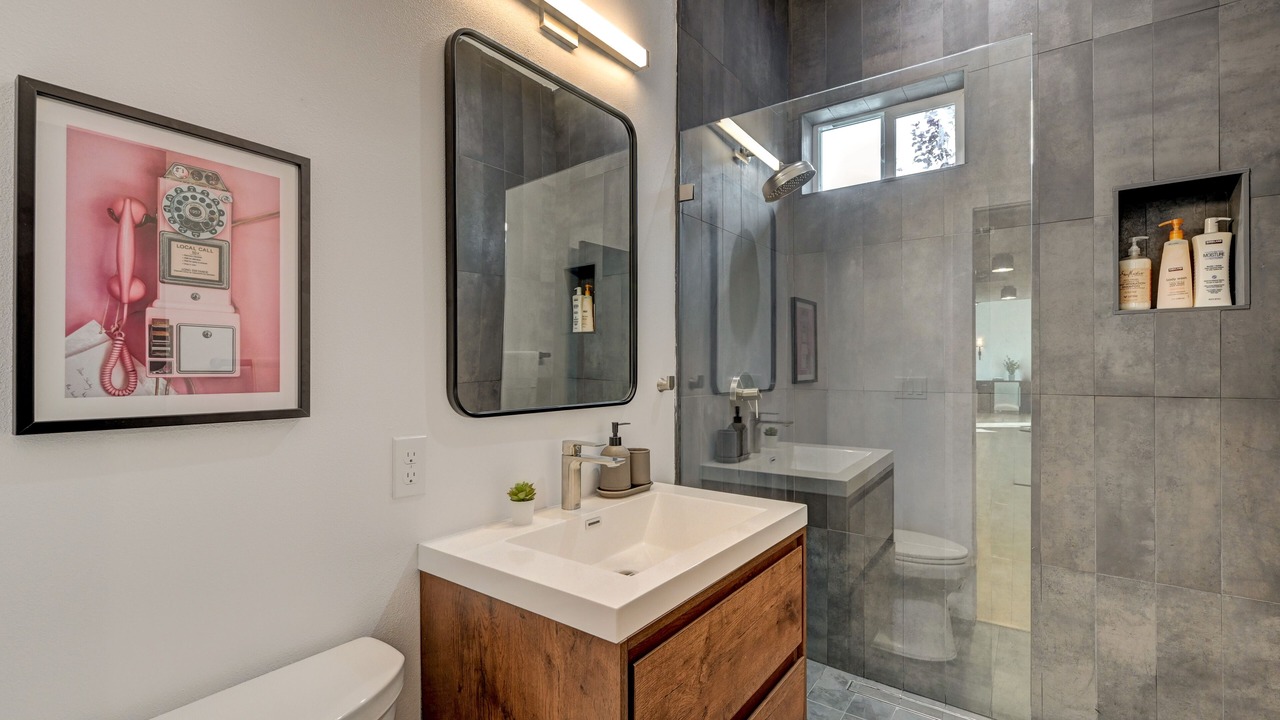 Photo of Bathroom in Royal Crest Rancheros