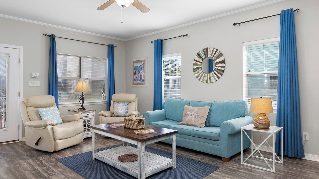 Photo of Livingroom in Ono Island