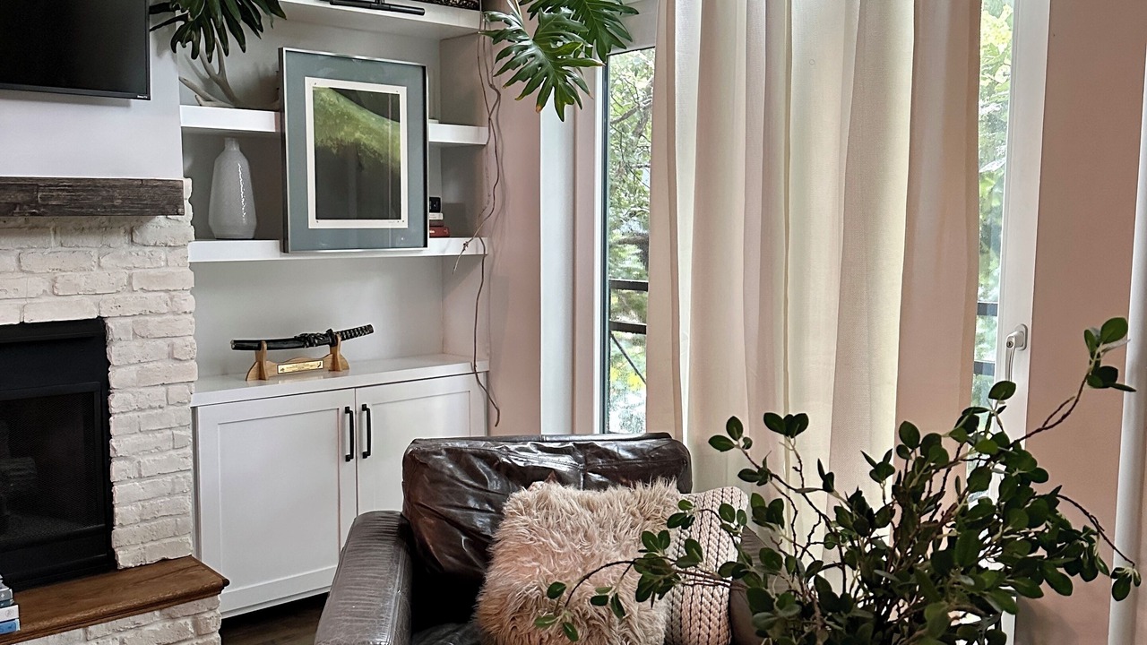 Photo of Livingroom in East Village