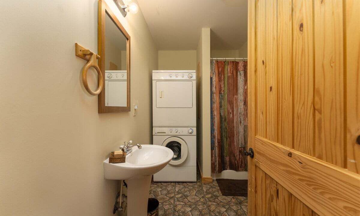 Photo of Bathroom in Hendersonville