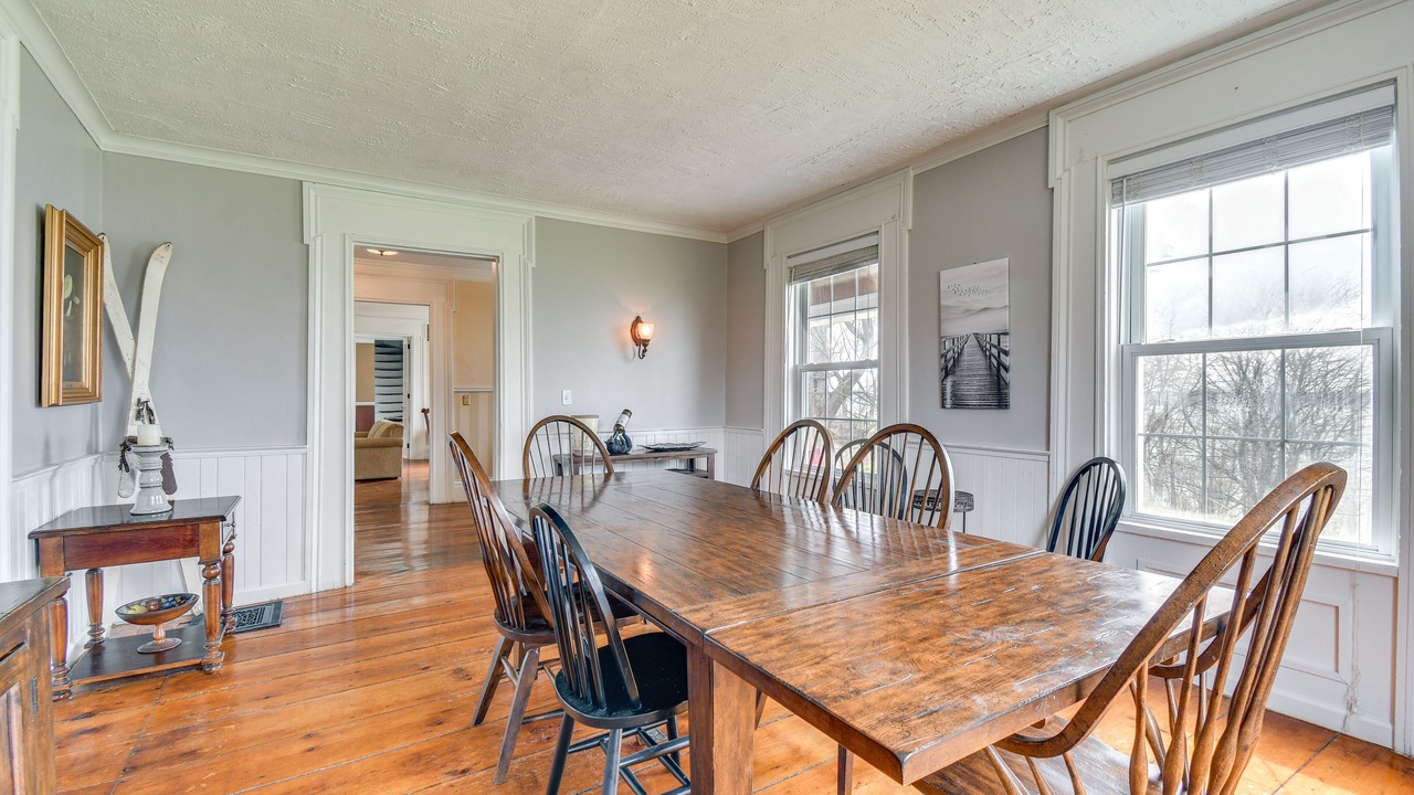 Photo of Bedroom in Cayuga