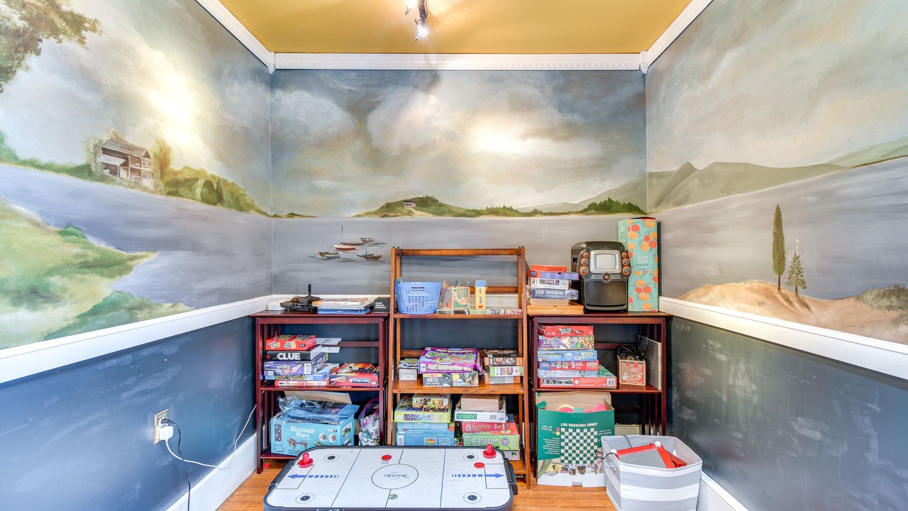 Photo of Bedroom in Cayuga