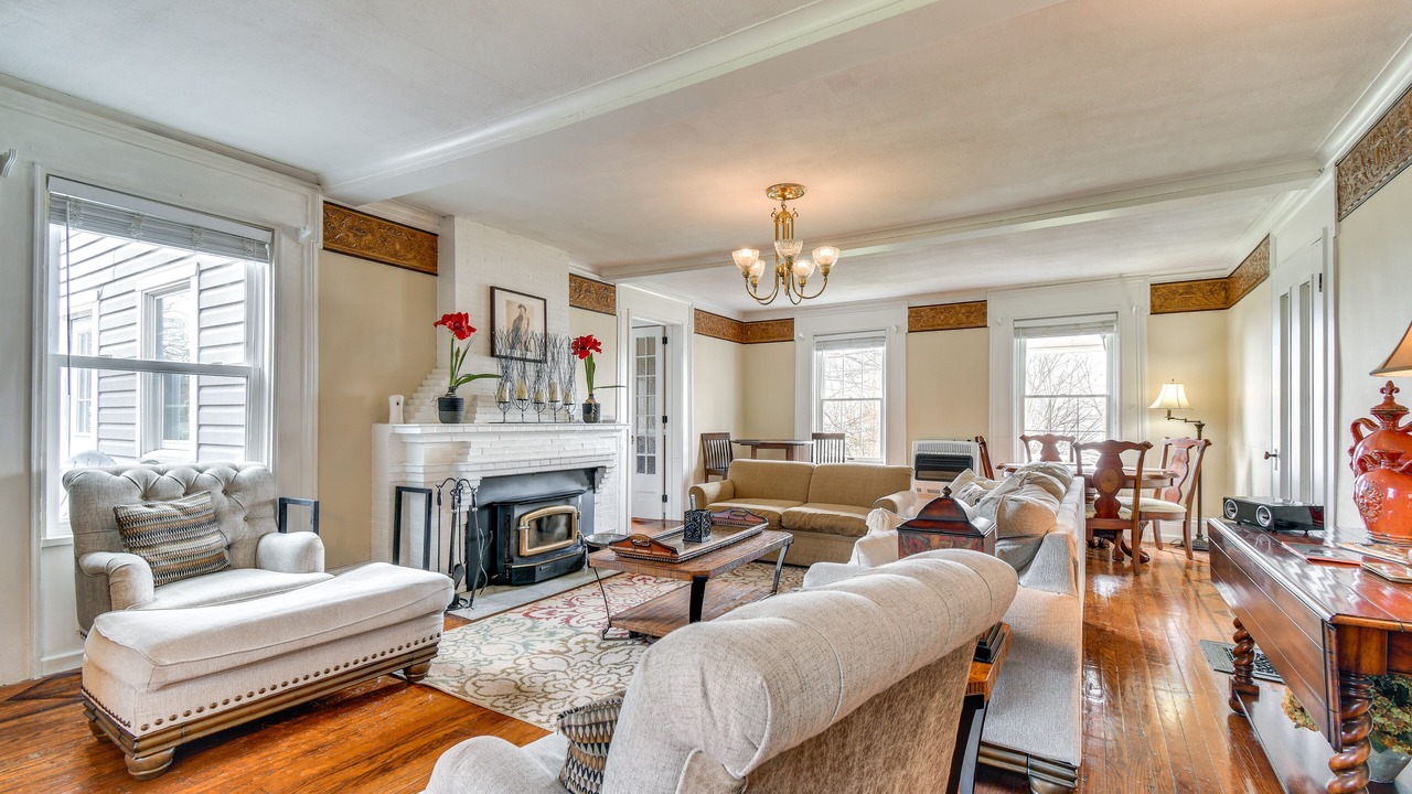 Photo of Bedroom in Cayuga
