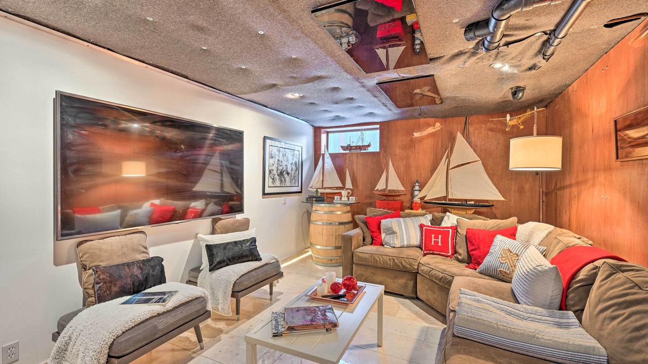 Photo of Bedroom in Edmonds