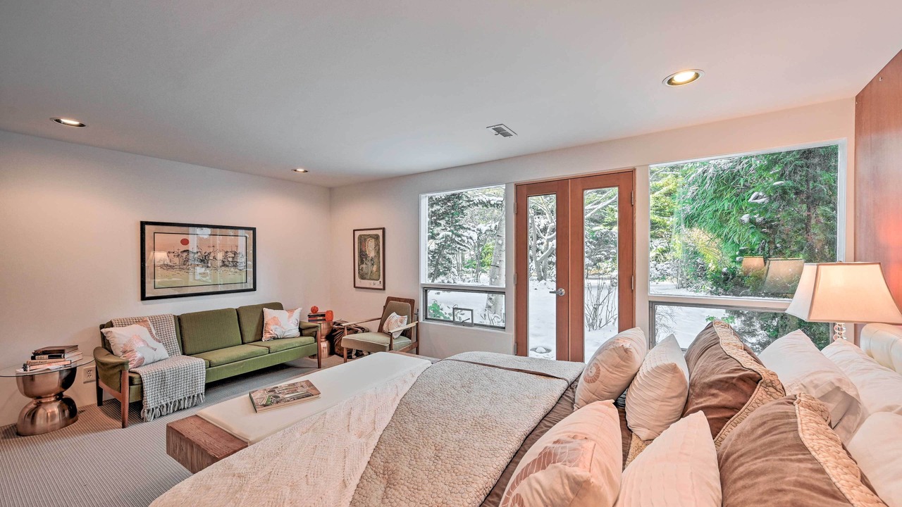 Photo of Others in Edmonds