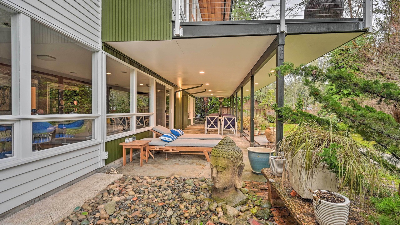 Photo of Outdoor in Edmonds