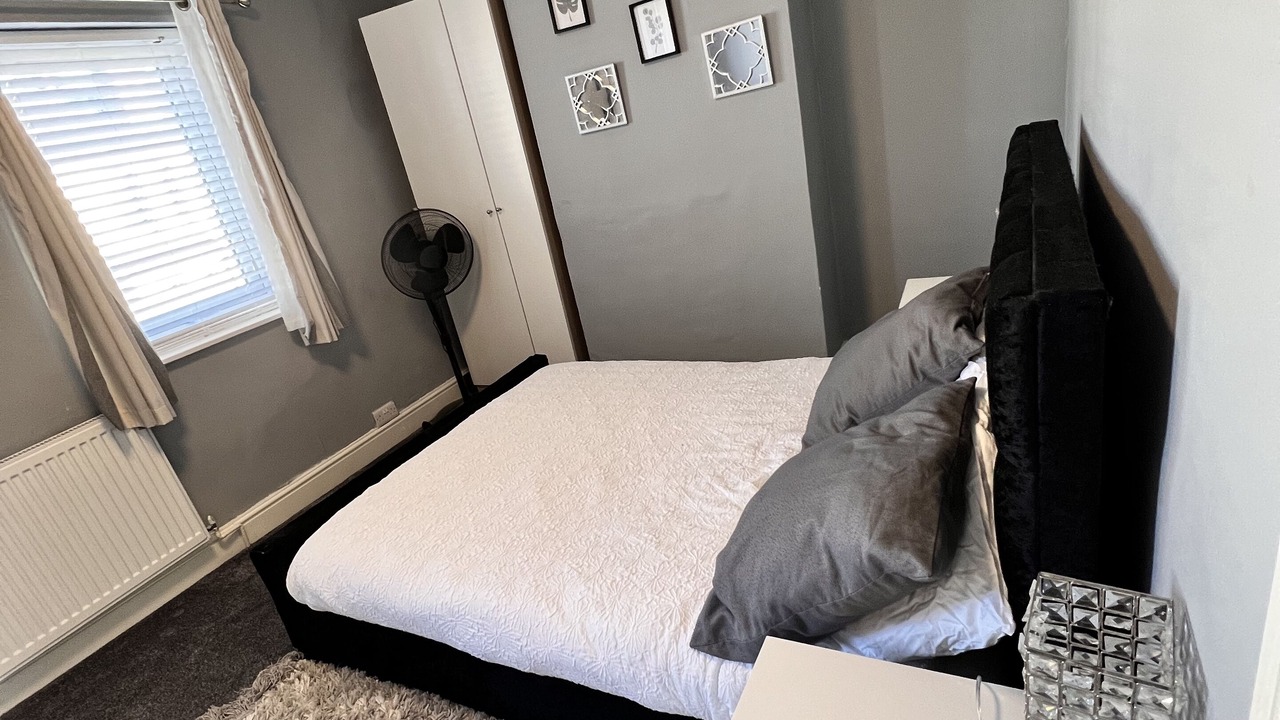 Photo of Bedroom in Abbey Wood