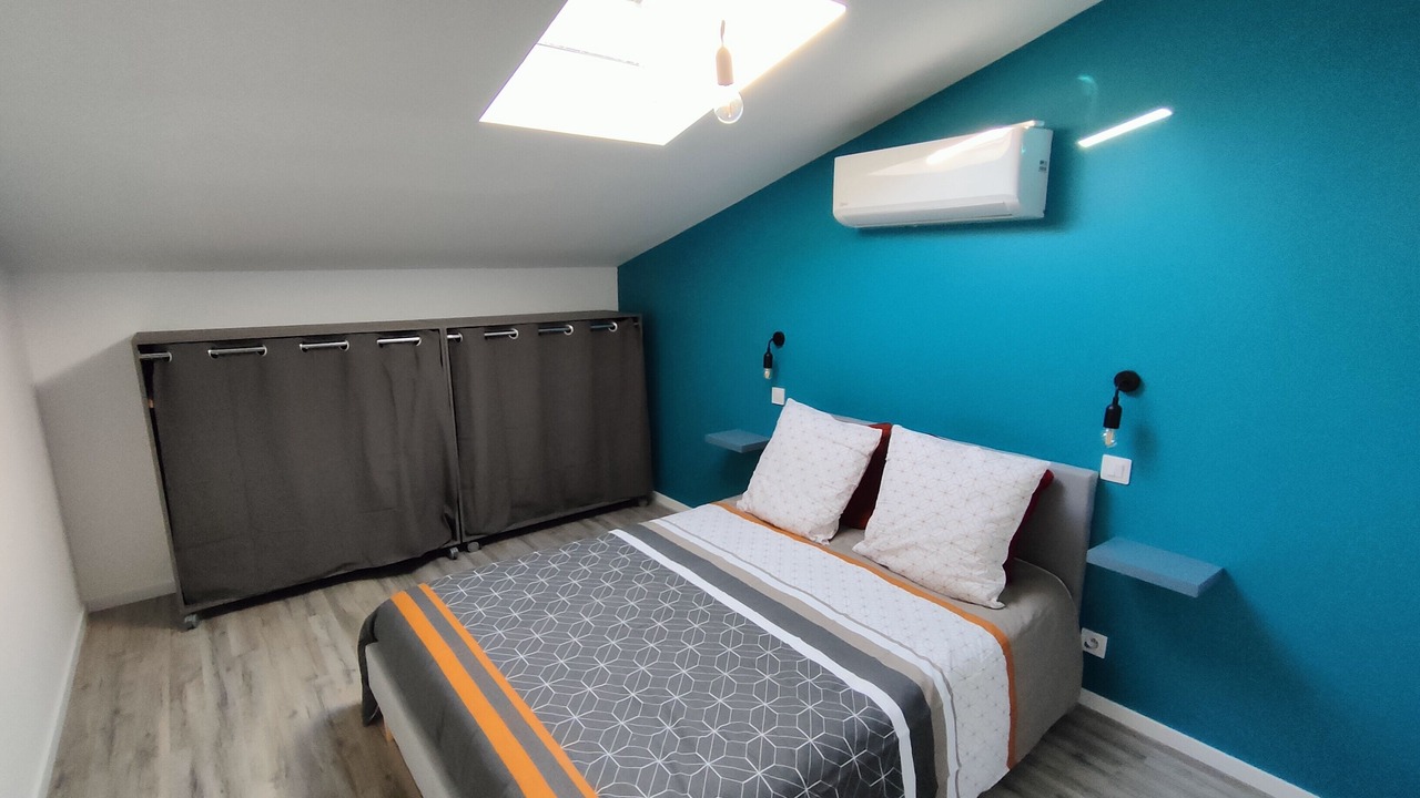 Photo of Bedroom in Camelas