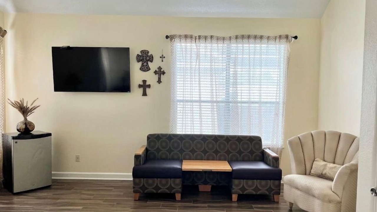 Photo of Livingroom in Barker