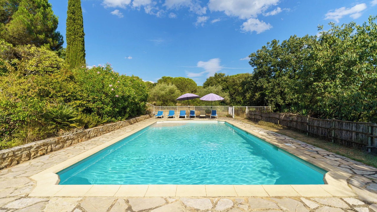 Photo of Outdoor in Tresques