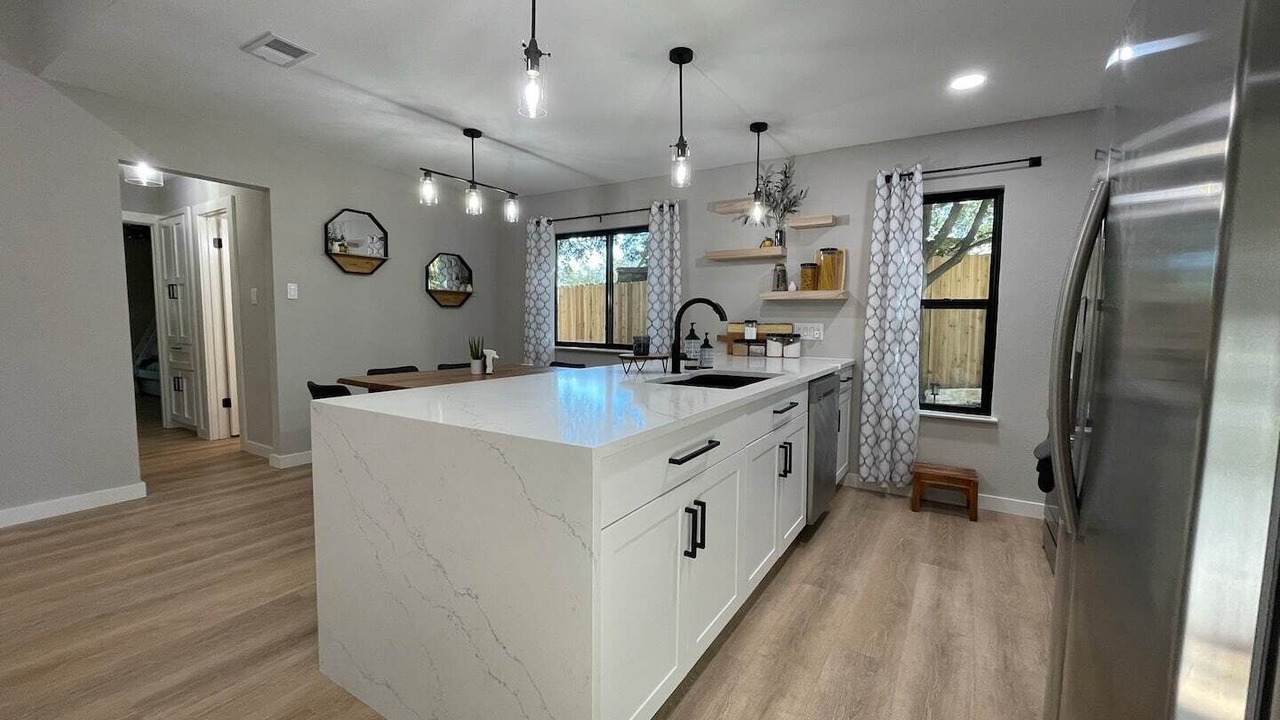Photo of Kitchen in McNeil