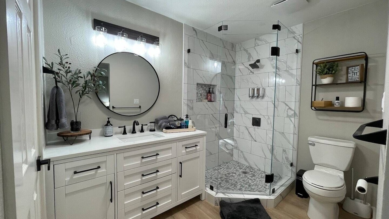 Photo of Bathroom in McNeil