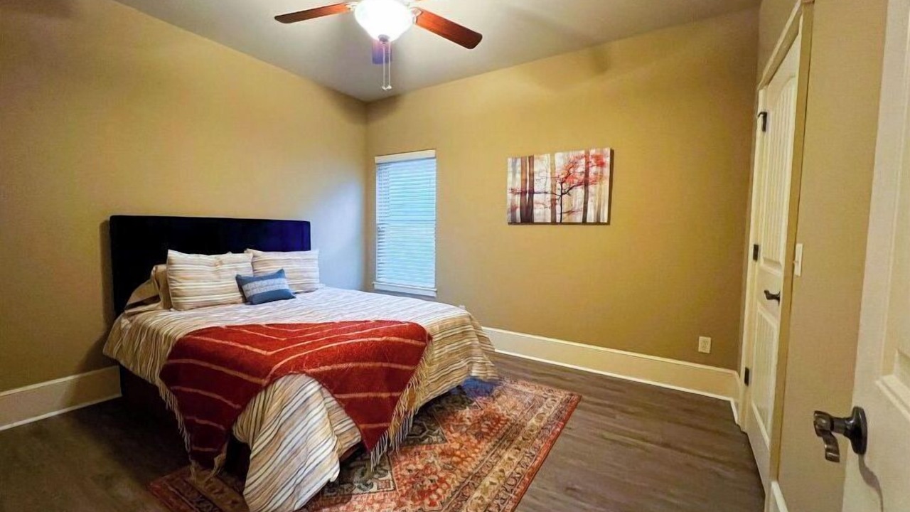 Photo of Bedroom in Rogers