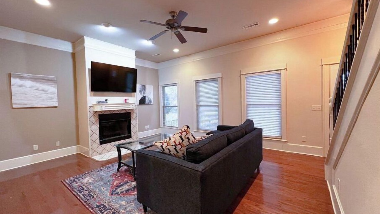 Photo of Livingroom in Rogers
