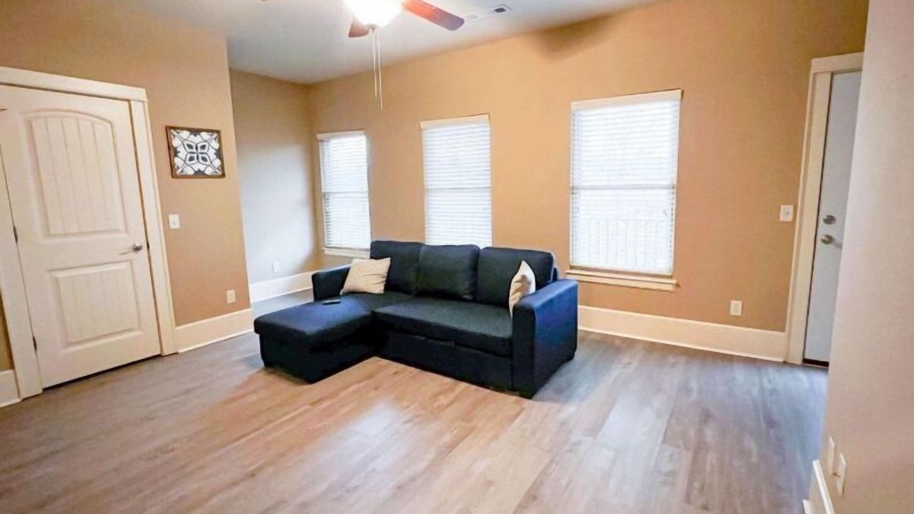 Photo of Livingroom in Rogers