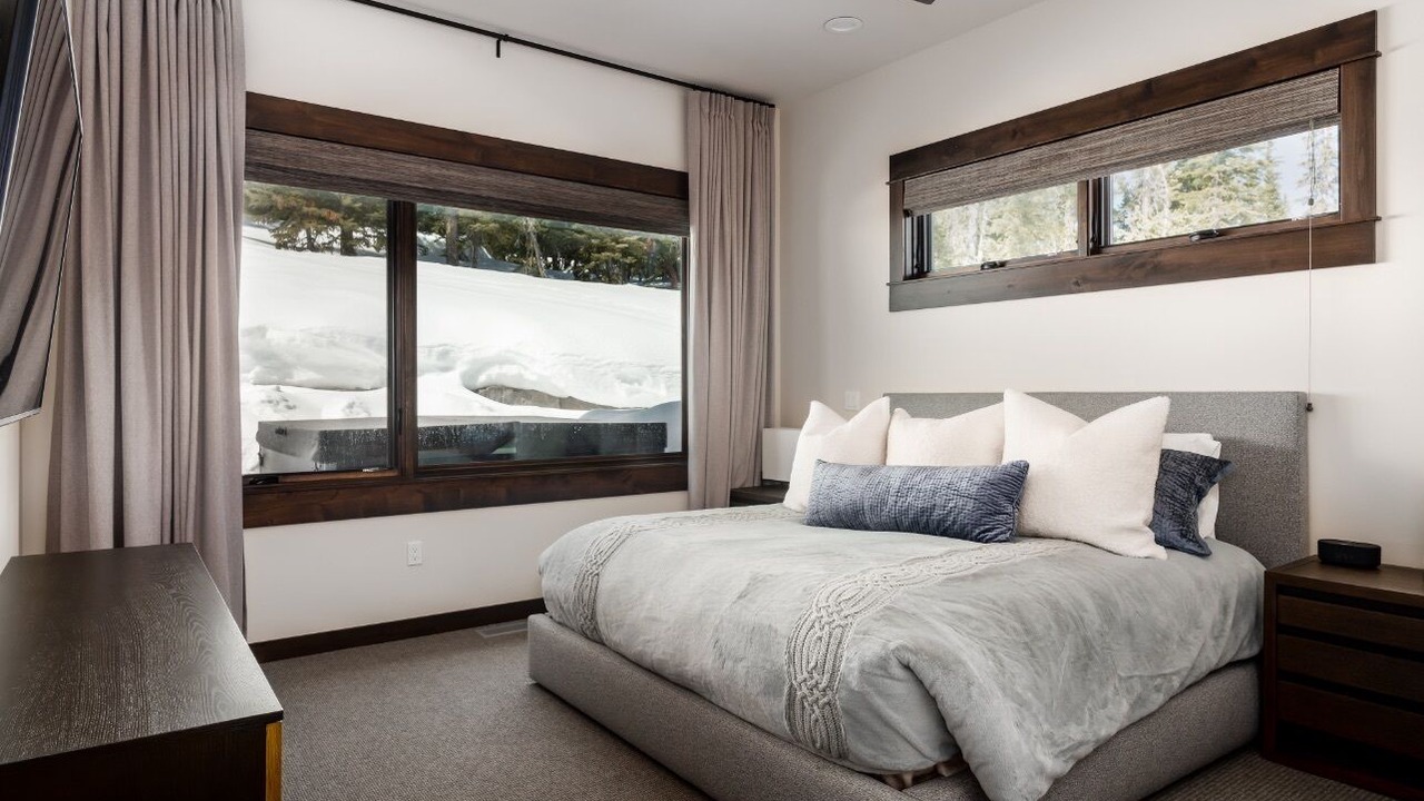 Photo of Others in Saddle Ridge