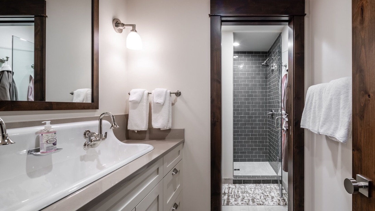 Photo of Bathroom in Saddle Ridge