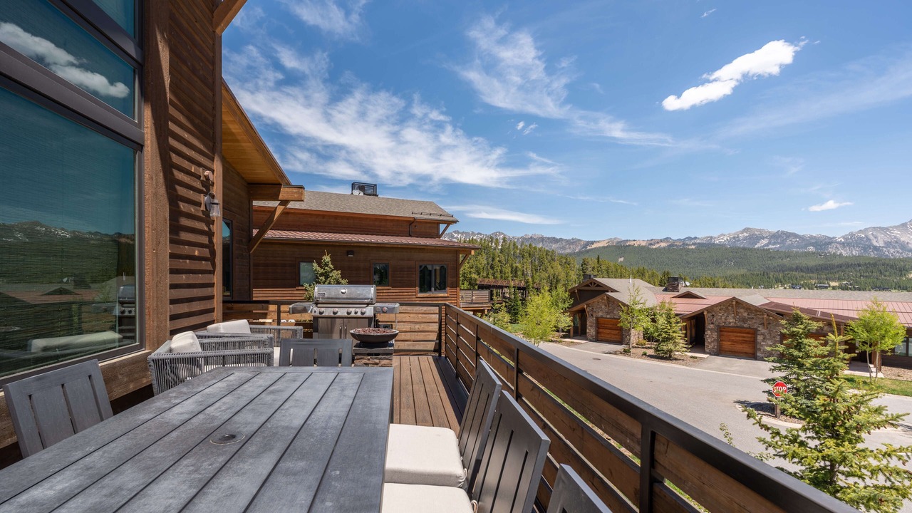 Photo of Others in Saddle Ridge