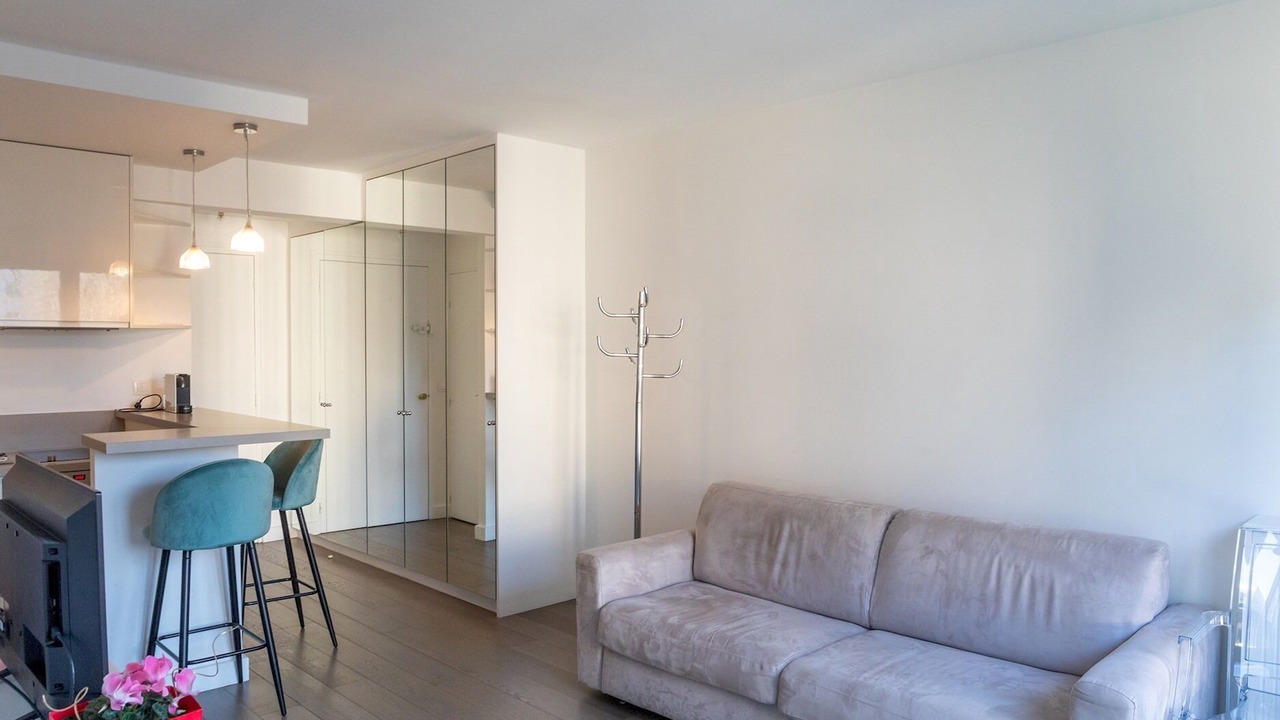 Photo of Livingroom in 7th Arrondissement