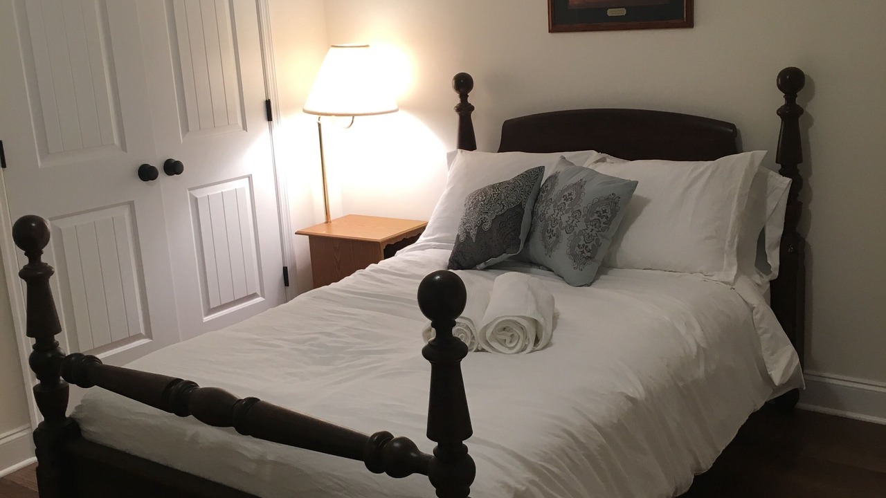 Photo of Bedroom in Cleveland