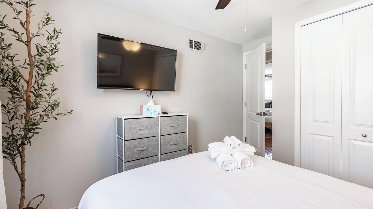 Photo of Bedroom in Royal Oak