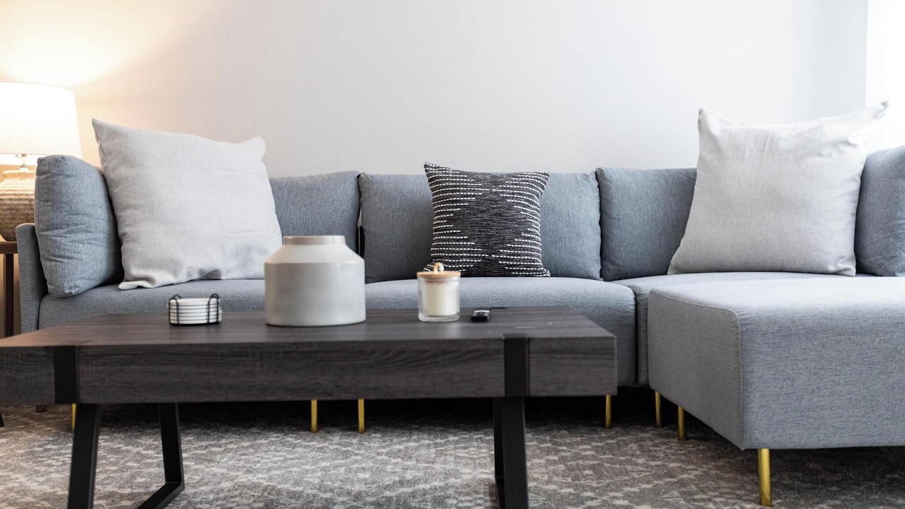 Photo of Livingroom in Royal Oak