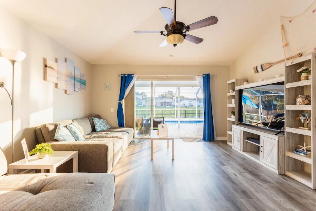 Photo of Livingroom in Riverview
