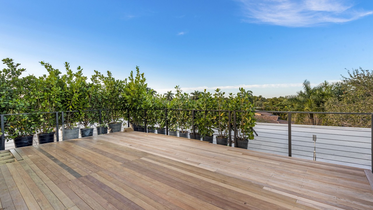 Photo of Patio Balcony in Seybold