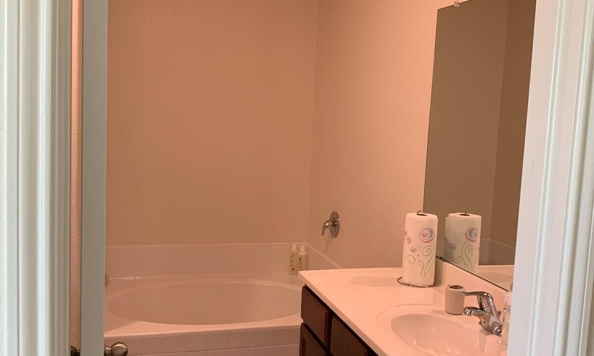 Photo of Bathroom in Atascocita