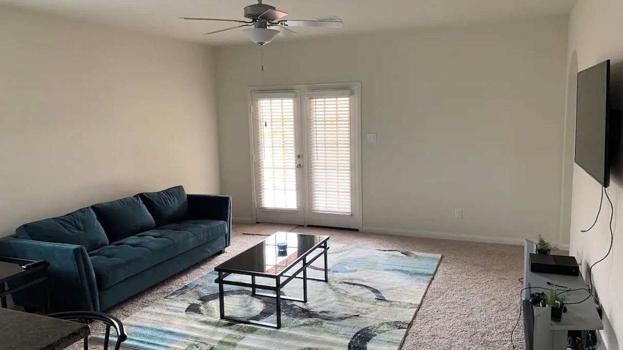 Photo of Livingroom in Atascocita