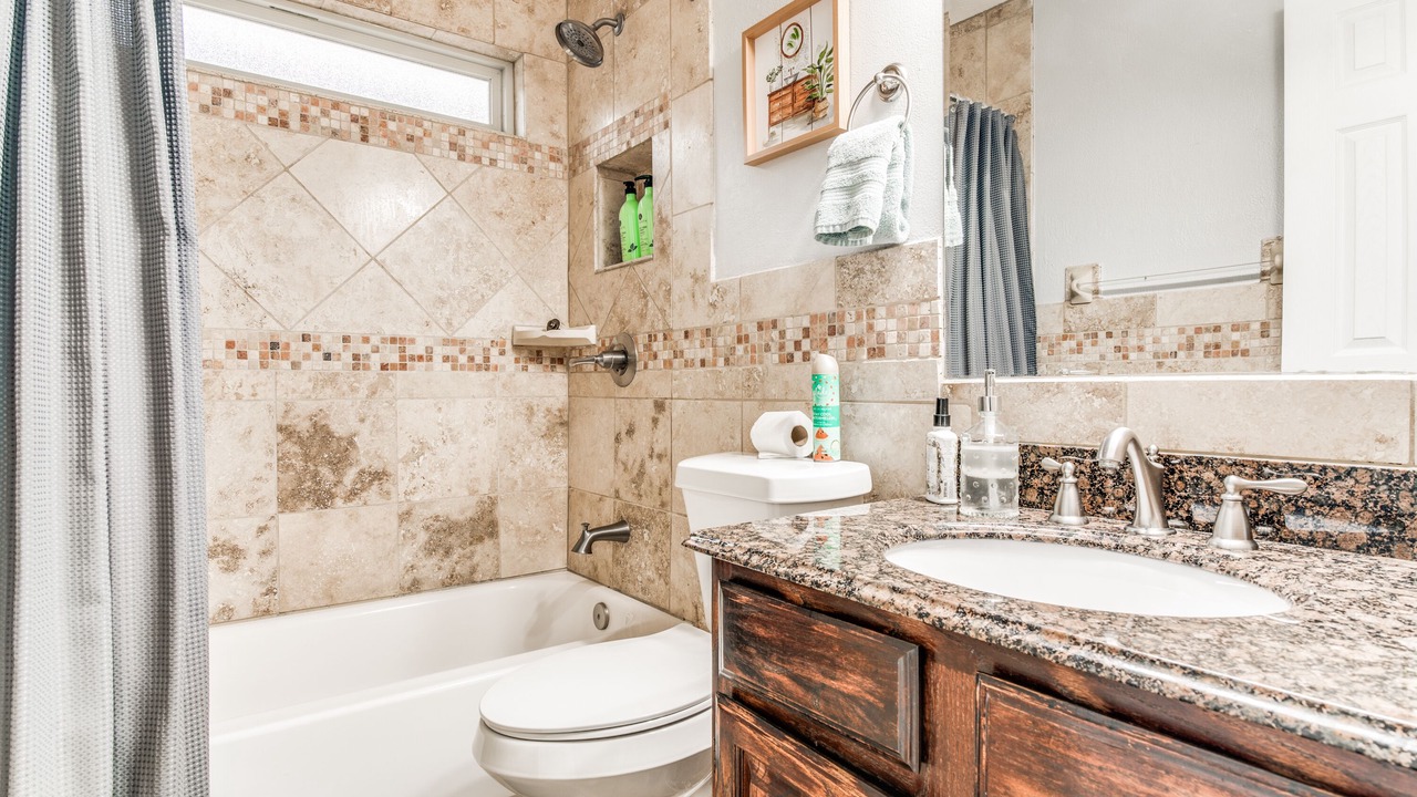 Photo of Bathroom in Mesquite