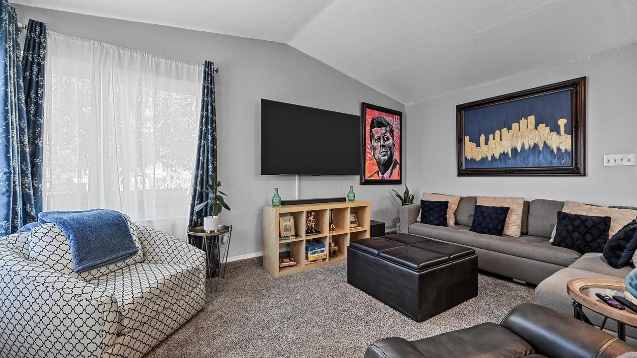 Photo of Livingroom in Mesquite
