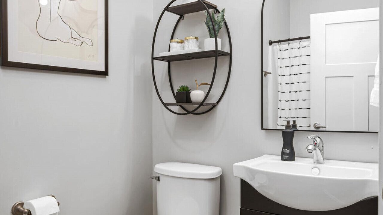 Photo of Bathroom in Hillsboro Village