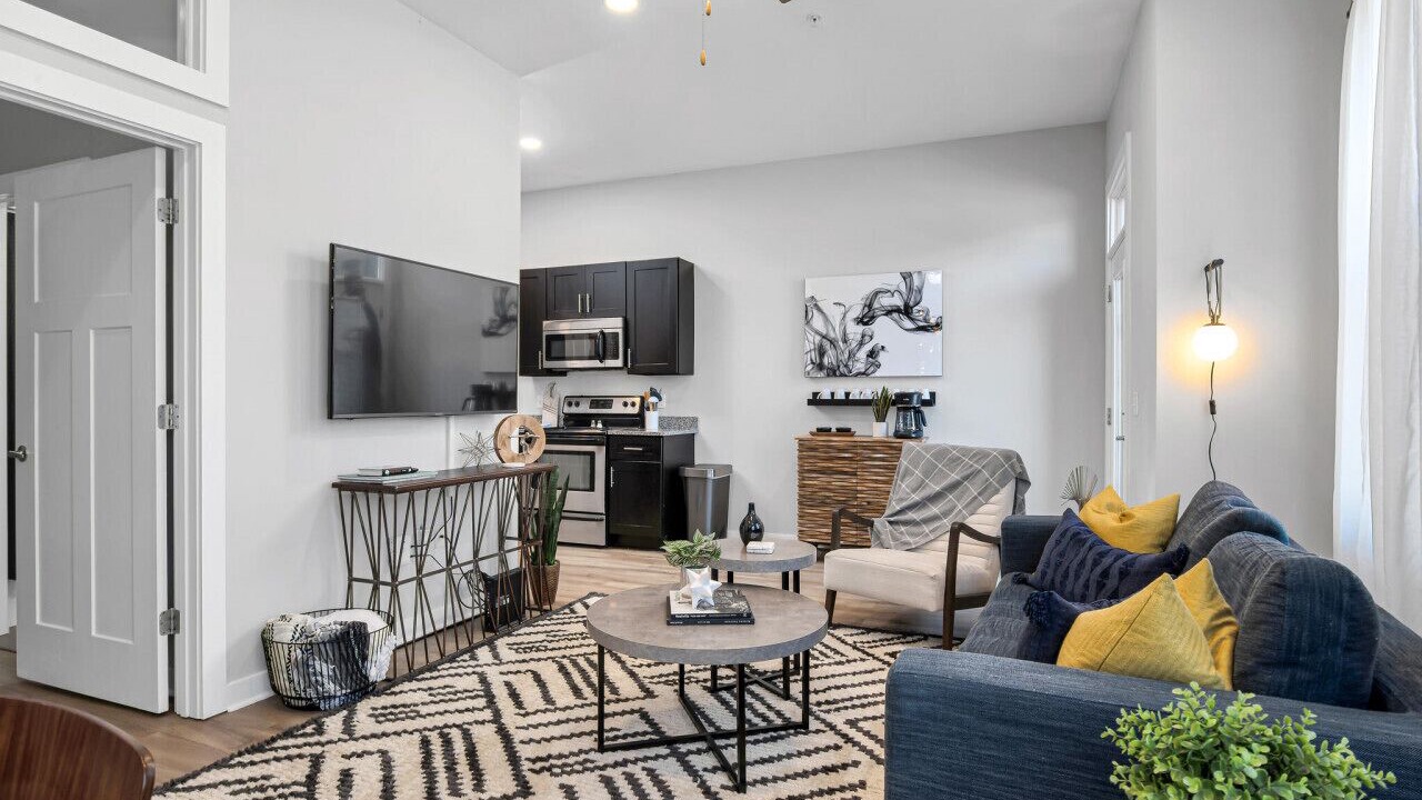 Photo of Bedroom in Hillsboro Village