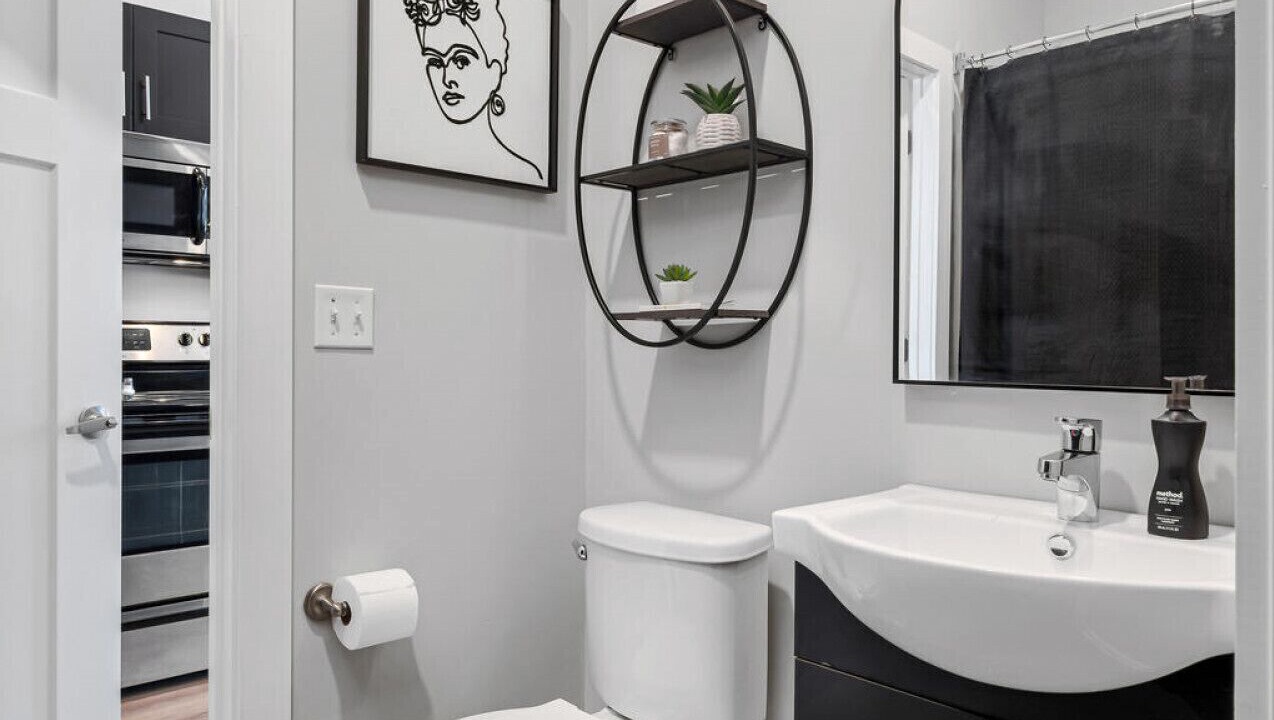Photo of Bathroom in Hillsboro Village
