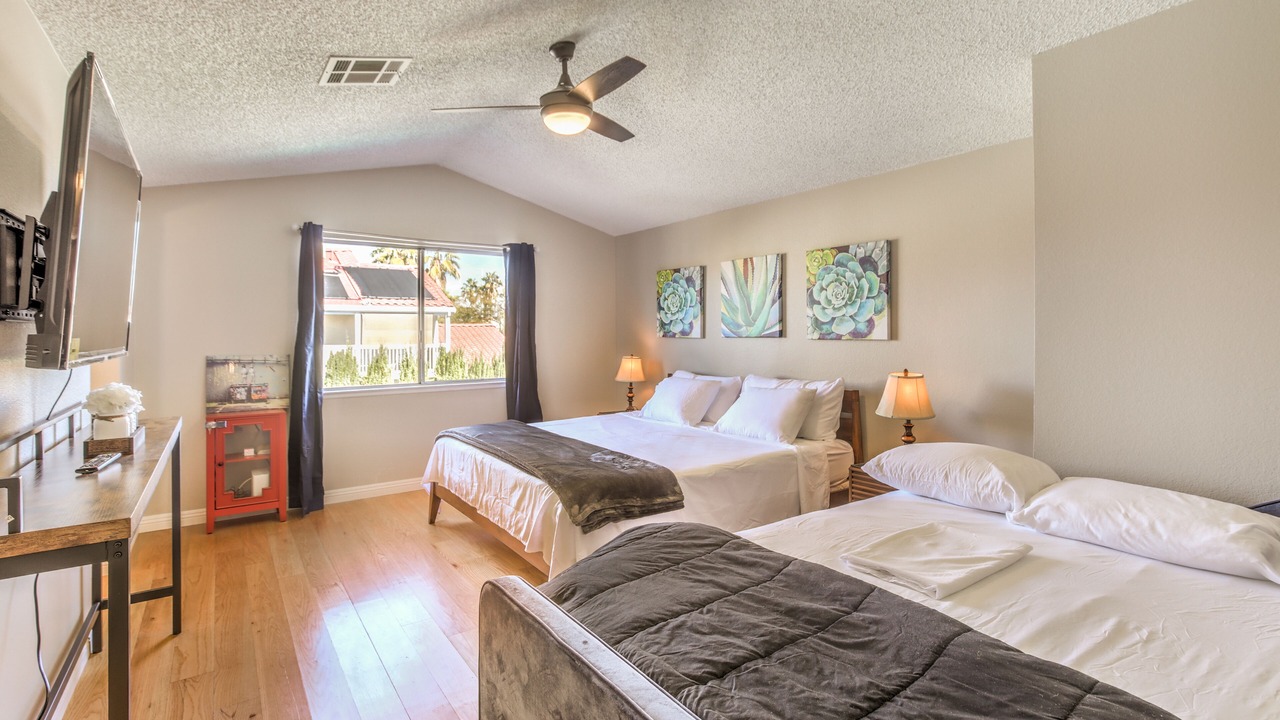 Photo of Bedroom in Canyon Gate