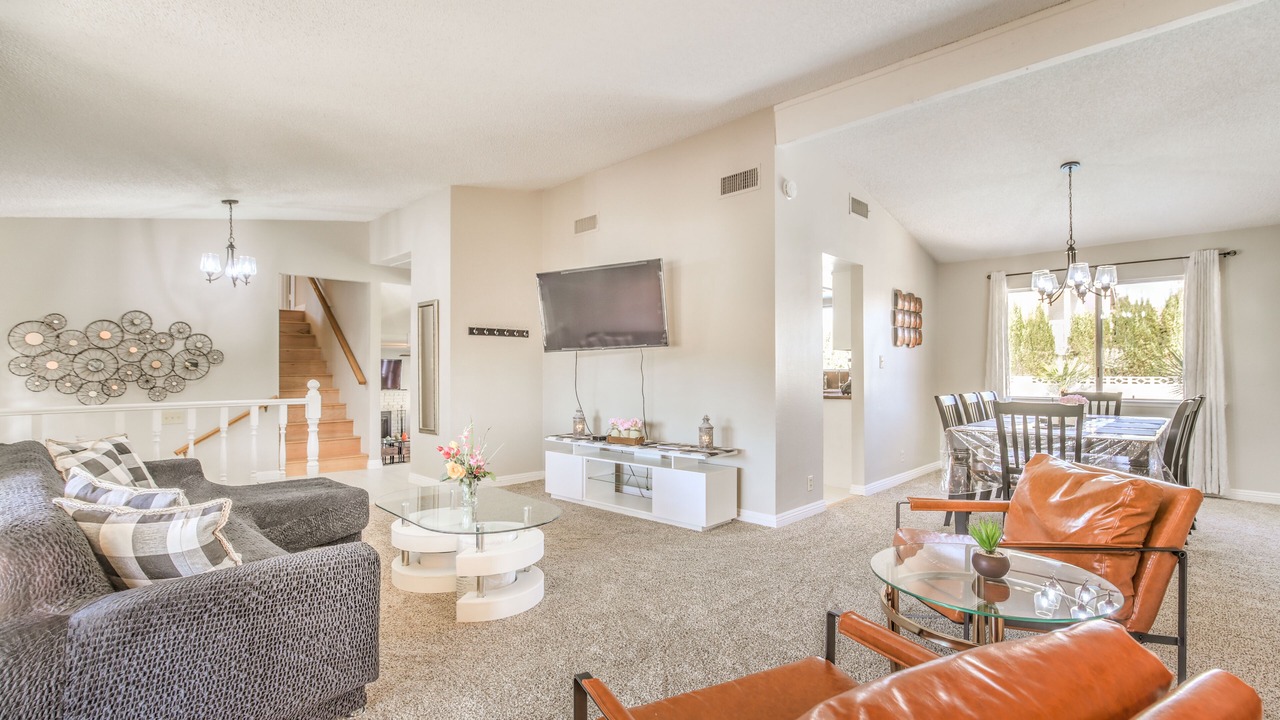 Photo of Livingroom in Canyon Gate
