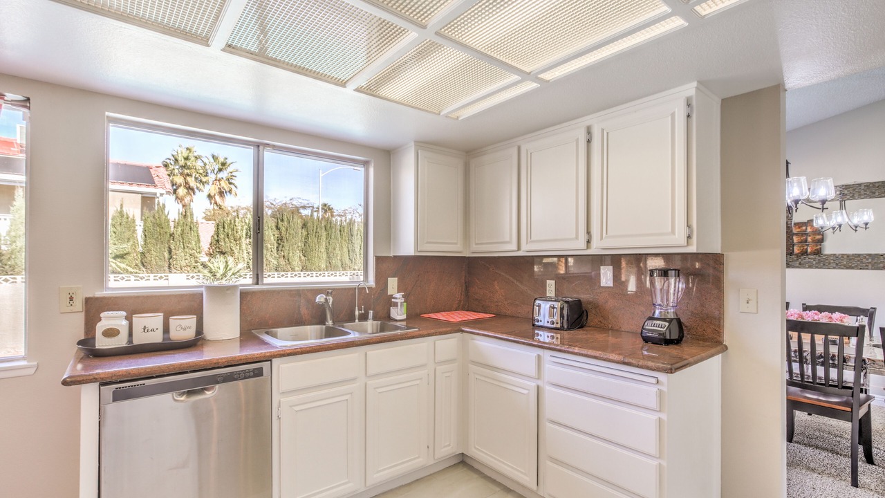 Photo of Kitchen in Canyon Gate