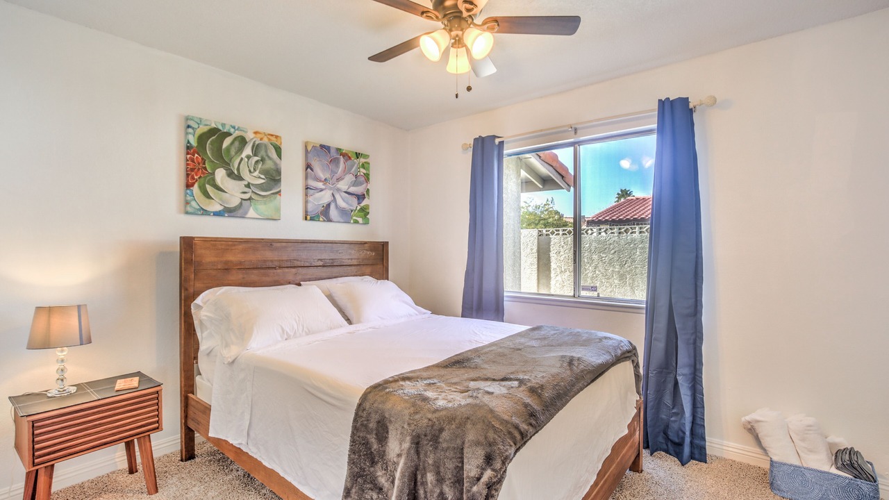 Photo of Bedroom in Canyon Gate