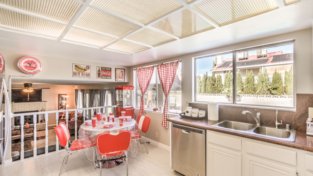 Photo of Kitchen in Canyon Gate