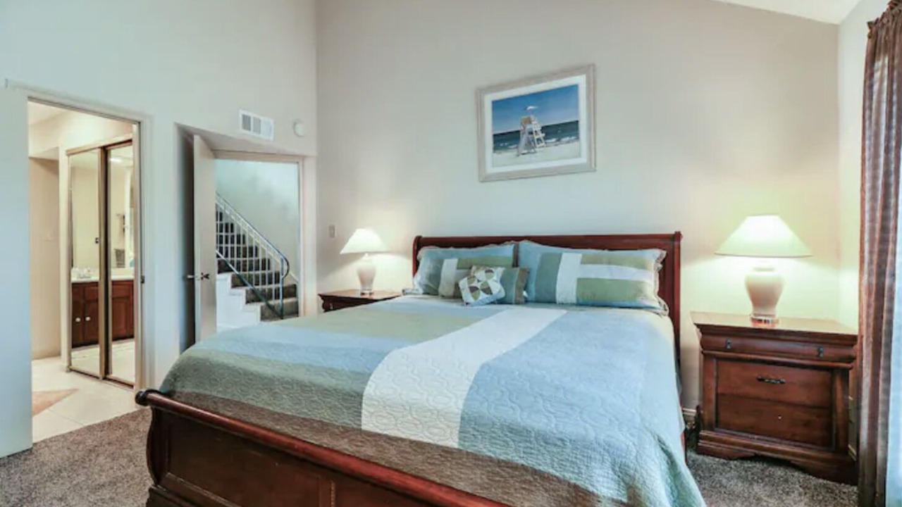 Photo of Bedroom in Seven Coves