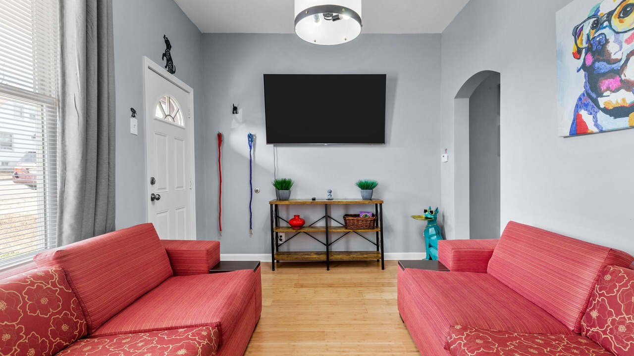 Photo of Livingroom in St. Louis