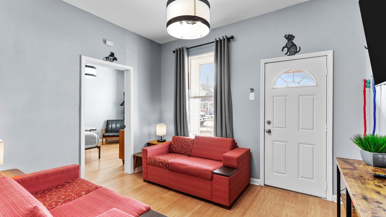 Photo of Livingroom in St. Louis
