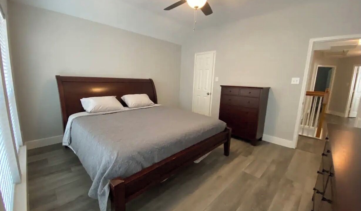 Photo of Bedroom in Alden Bridge