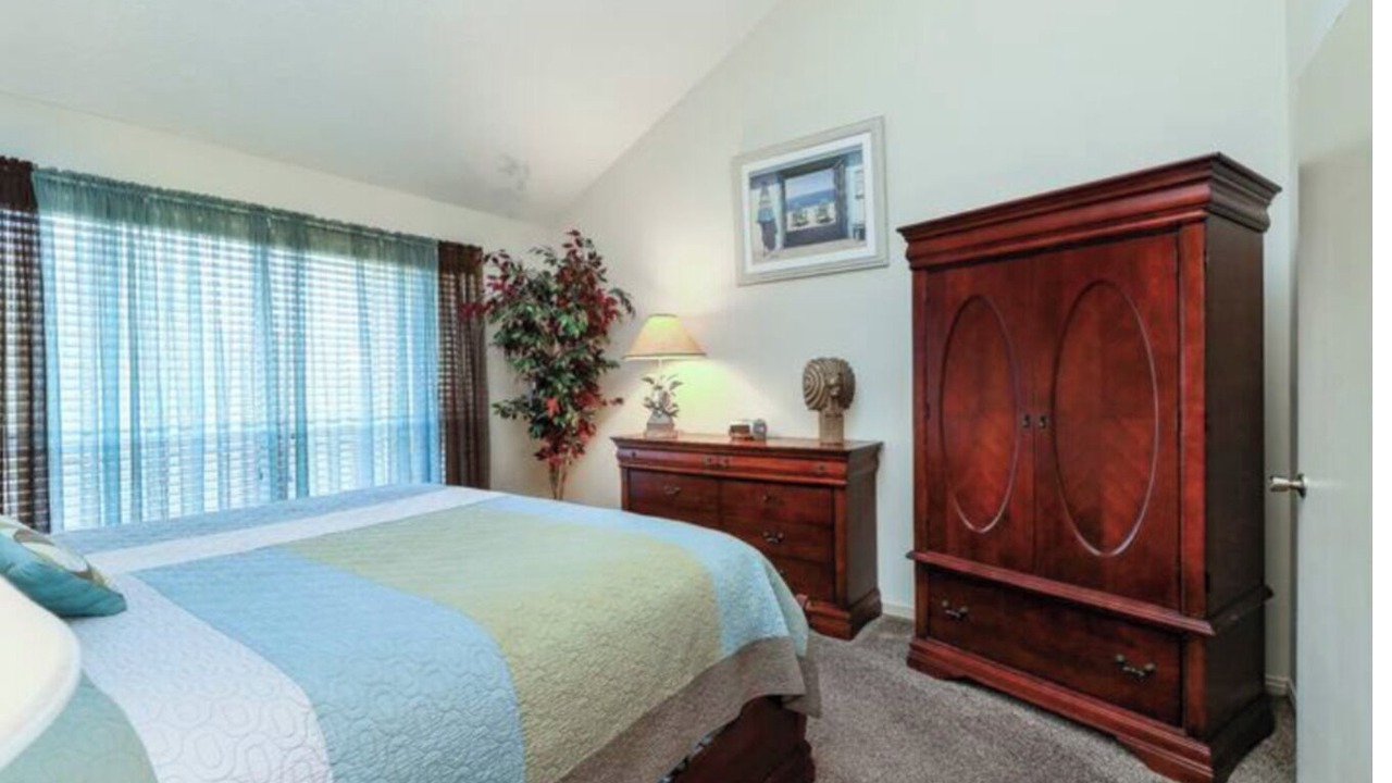 Photo of Bedroom in Seven Coves