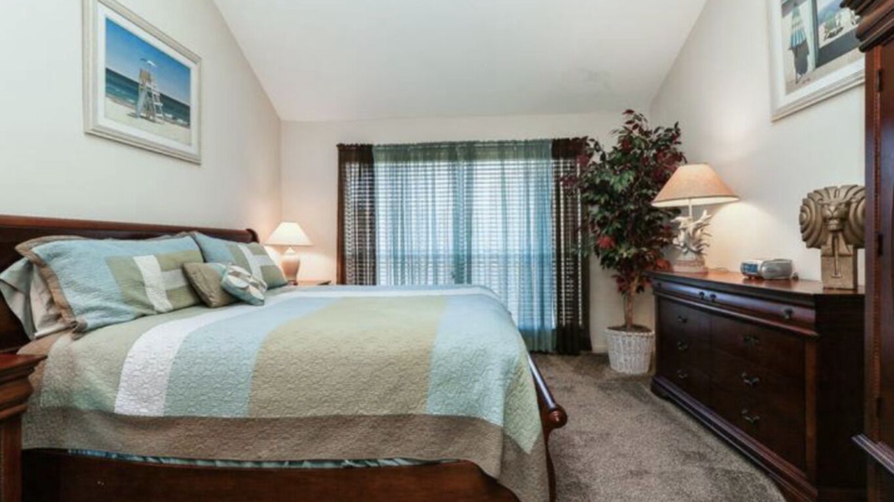 Photo of Bedroom in Seven Coves