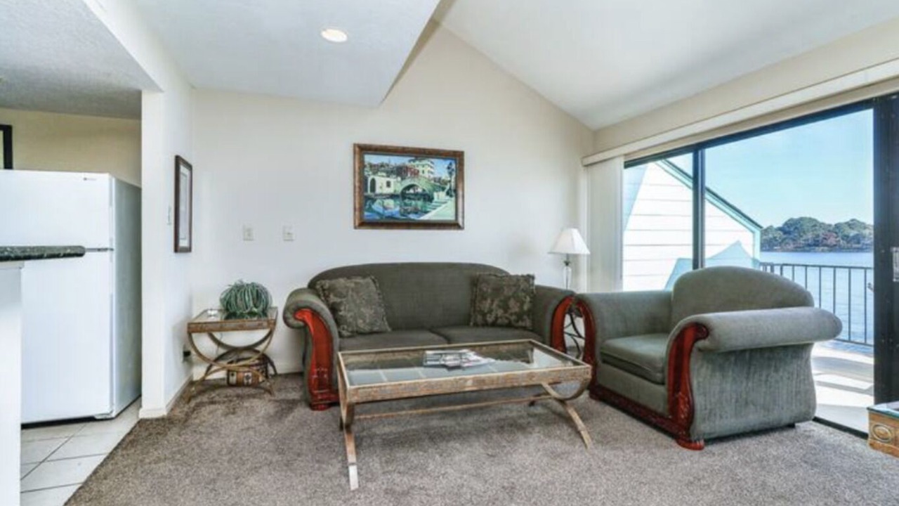 Photo of Livingroom in Seven Coves